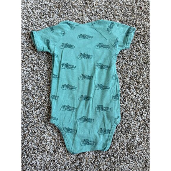 Kate Quinn Bamboo Collection Motorcycle Kimono Onesie | 6-12M - Picture 2 of 6